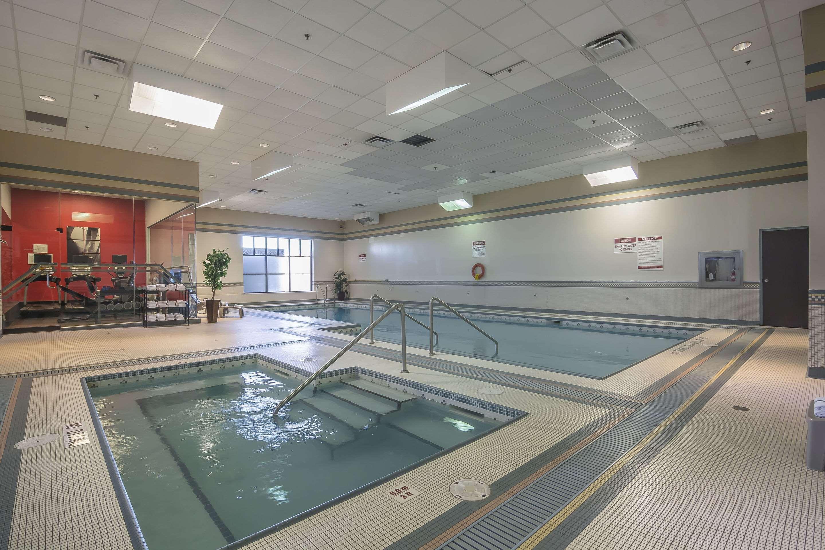 Doubletree By Hilton Calgary North Hotel Eksteriør billede